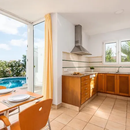 Villa Elena - Port Addaia *